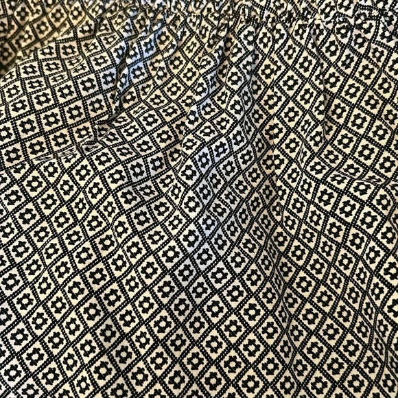 Old Navy Summer Dress l SIZE XS - Picture 4 of 5